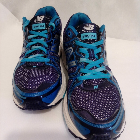 New Balance Shoes - New Balance 580 V4 running Training Sneakers 8.5